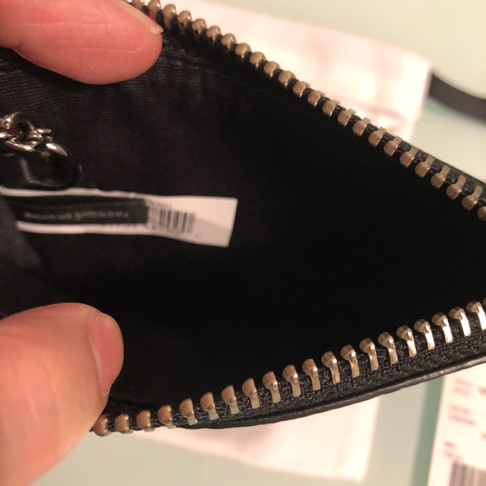 Marc Jacobs Gotham City Pebbled Leather Key Pouch - Picture 4 of 8